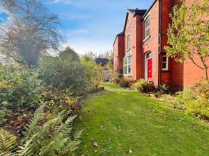 Front Garden- click for photo gallery